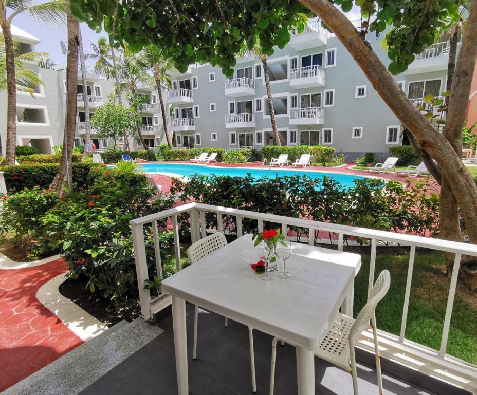 بونتا كانا Caribbean Studios Tropicana With Pool - Playa Los Corales المظهر الخارجي الصورة
